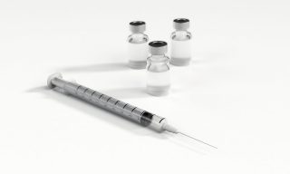 國產疫苗聲量爆衝450% 民眾憂政治因素影響疫苗採購