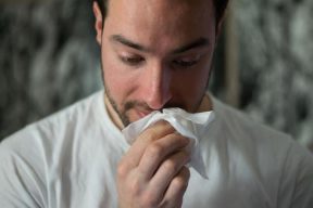 Read more about the article 鼻塞好痛苦！網讚六大緩解方式超有感 第一招溫和且有效？